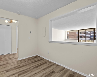 1460 Elm Street - Photo Thumbnail 16