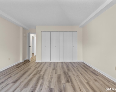 1460 Elm Street - Photo Thumbnail 25