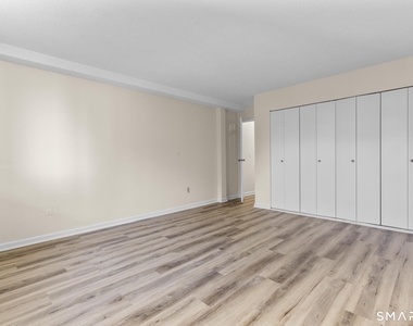 1460 Elm Street - Photo Thumbnail 24
