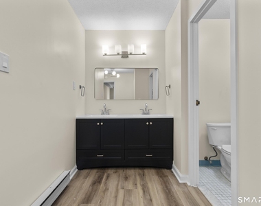 1460 Elm Street - Photo Thumbnail 19