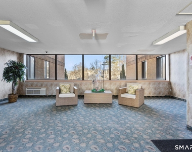 1460 Elm Street - Photo Thumbnail 5