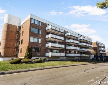 1460 Elm Street - Photo Thumbnail 29