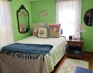 245 Alps Road - Photo Thumbnail 11
