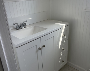 123 Longview Avenue - Photo Thumbnail 16