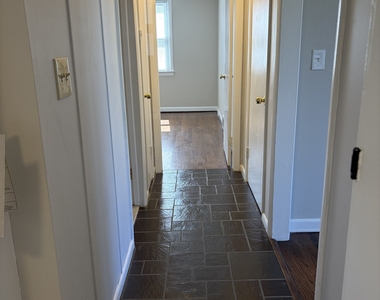 123 Longview Avenue - Photo Thumbnail 1