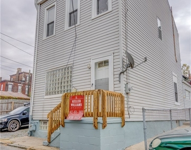 5264 Dresden Way - Photo Thumbnail 2