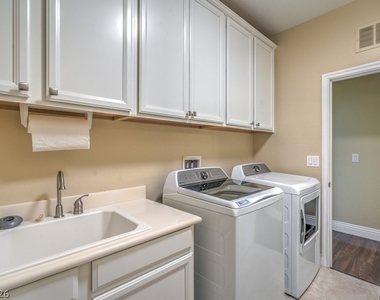 12308 Kings Eagle Street - Photo Thumbnail 32
