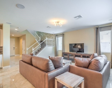 12308 Kings Eagle Street - Photo Thumbnail 6