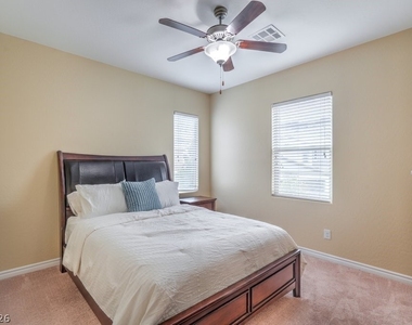 12308 Kings Eagle Street - Photo Thumbnail 22