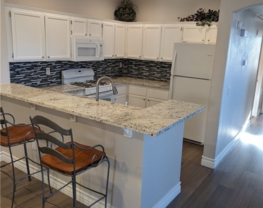 1830 N Buffalo Drive - Photo Thumbnail 2