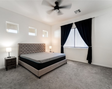 110 Ibiza Lake Drive - Photo Thumbnail 22