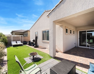 110 Ibiza Lake Drive - Photo Thumbnail 39