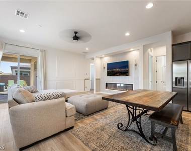 110 Ibiza Lake Drive - Photo Thumbnail 14