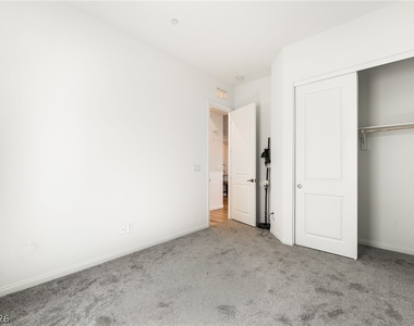 110 Ibiza Lake Drive - Photo Thumbnail 29
