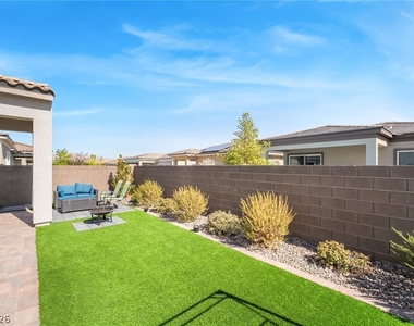 110 Ibiza Lake Drive - Photo Thumbnail 41