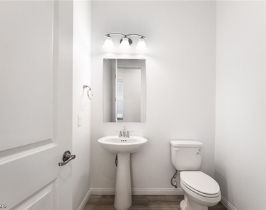 110 Ibiza Lake Drive - Photo Thumbnail 34