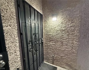 460 Elm Drive - Photo Thumbnail 1