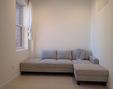 1511 Pacific Street - Photo Thumbnail 6