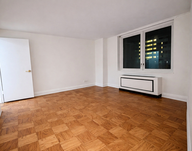 East 71st street  - Photo Thumbnail 3