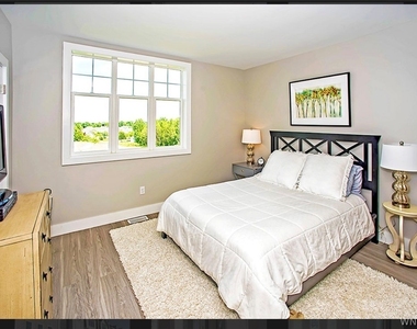 4779 S. Park - Photo Thumbnail 2