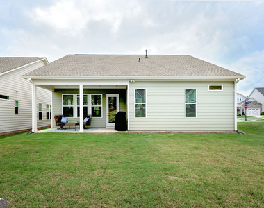 106 Club Cresswind Drive - Photo Thumbnail 15