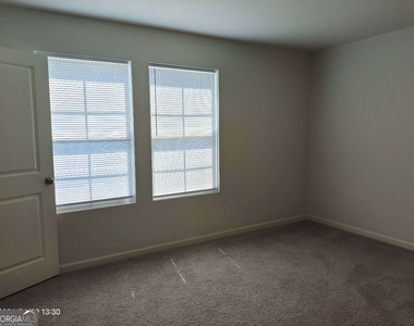 538 Pemberton Street - Photo Thumbnail 9
