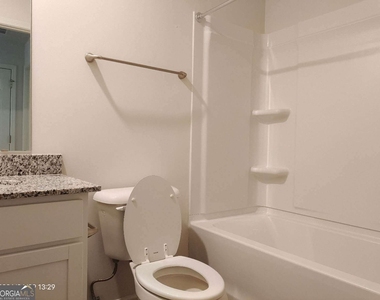 538 Pemberton Street - Photo Thumbnail 4