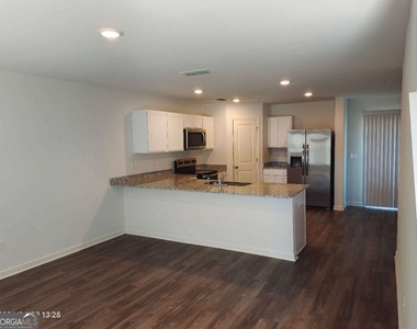 538 Pemberton Street - Photo Thumbnail 1