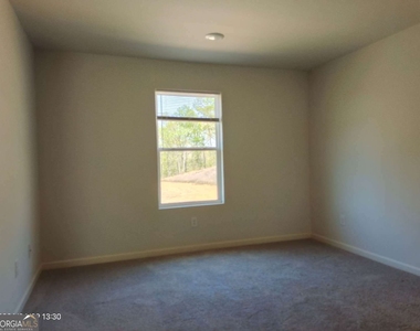 538 Pemberton Street - Photo Thumbnail 6