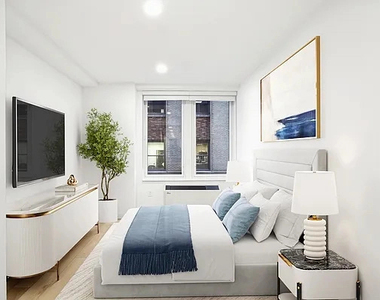 25 Water Street - Photo Thumbnail 2