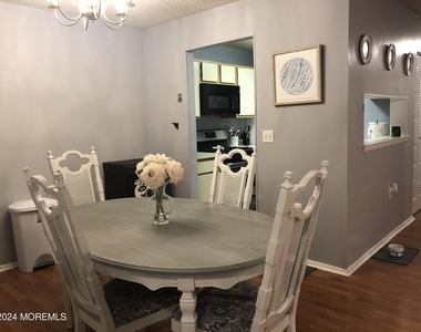 106 Daffodil Drive - Photo Thumbnail 1