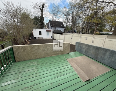 Lockman Avenue - Photo Thumbnail 16