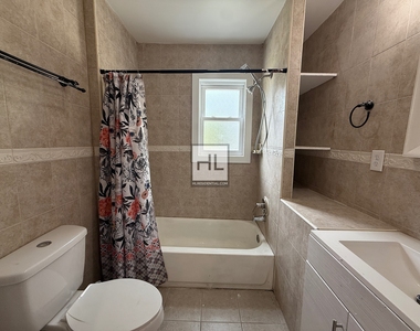 Lockman Avenue - Photo Thumbnail 14