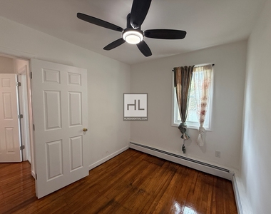 Lockman Avenue - Photo Thumbnail 12