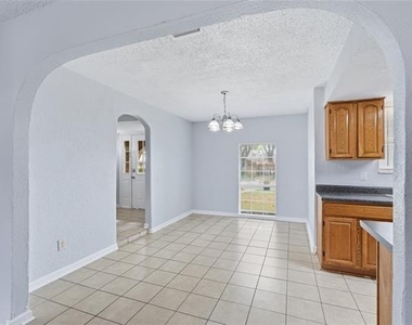 5209 Daytona Drive - Photo Thumbnail 6
