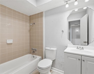 5209 Daytona Drive - Photo Thumbnail 27