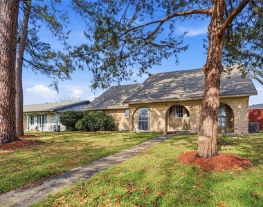 5209 Daytona Drive - Photo Thumbnail 33