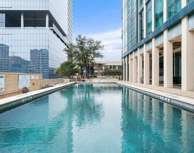 500 Throckmorton Street - Photo Thumbnail 34