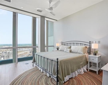 500 Throckmorton Street - Photo Thumbnail 20
