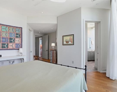 500 Throckmorton Street - Photo Thumbnail 21