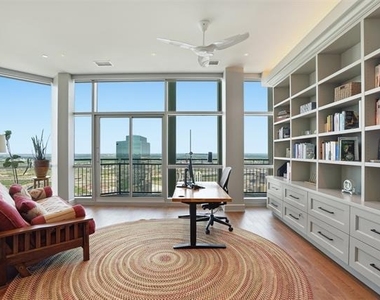500 Throckmorton Street - Photo Thumbnail 16
