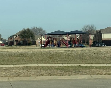 8905 Stewart Street - Photo Thumbnail 21