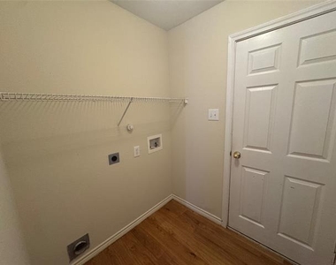 8905 Stewart Street - Photo Thumbnail 17