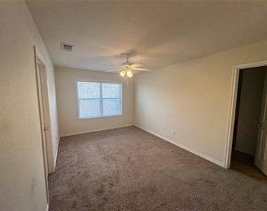 8905 Stewart Street - Photo Thumbnail 10
