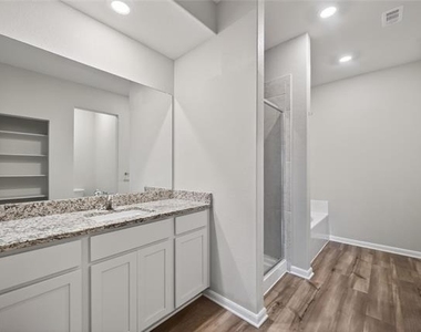 2105 Rougle Court - Photo Thumbnail 30