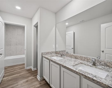 2105 Rougle Court - Photo Thumbnail 13