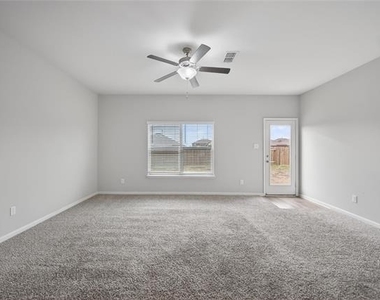 2105 Rougle Court - Photo Thumbnail 18