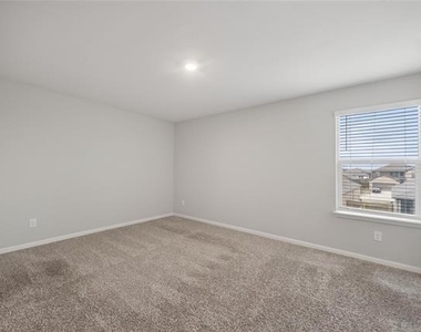 2105 Rougle Court - Photo Thumbnail 23