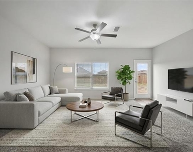 2105 Rougle Court - Photo Thumbnail 9