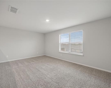 2105 Rougle Court - Photo Thumbnail 21